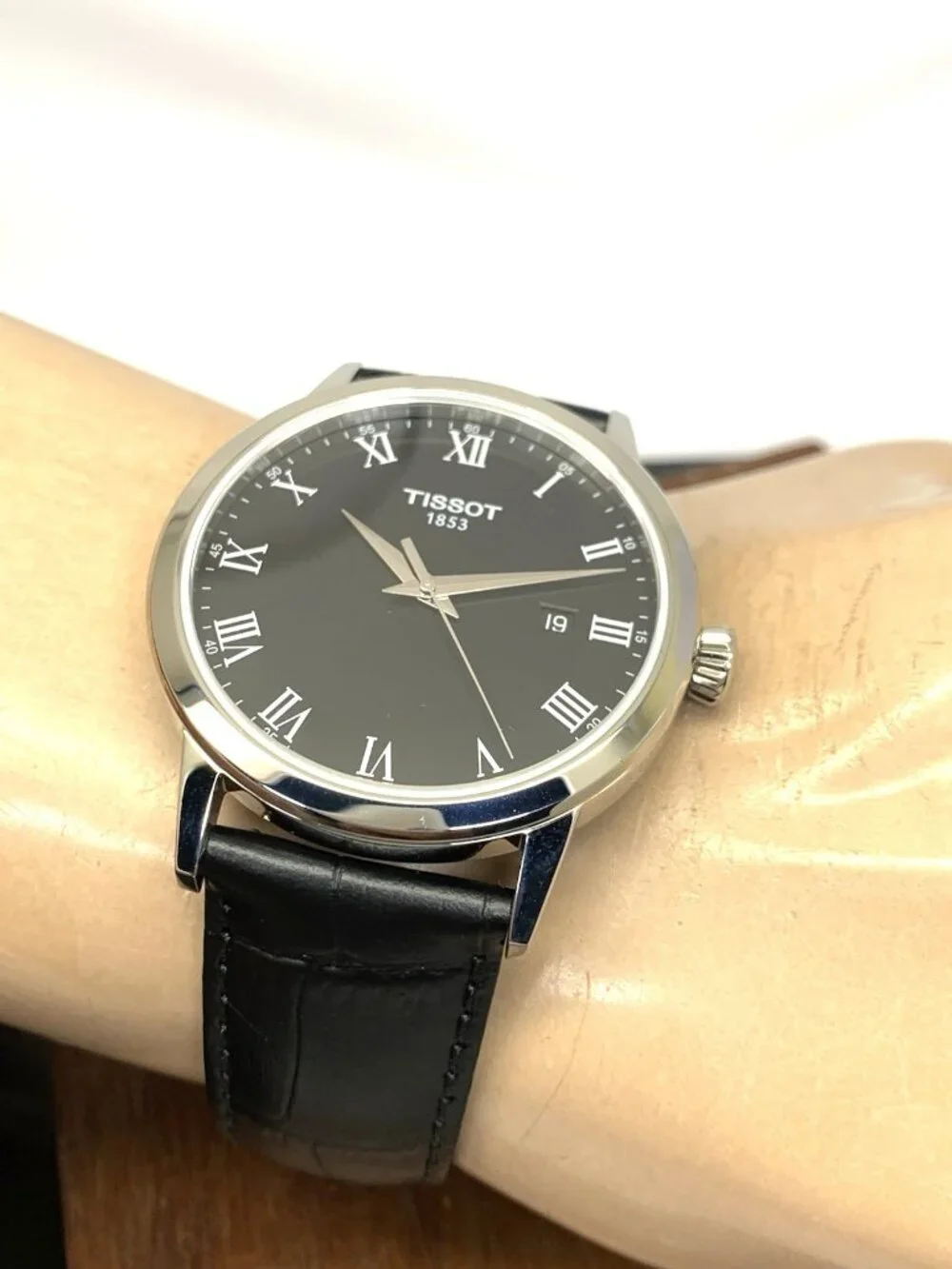 Tissot Men's Watch T1294101605300 Swiss Quartz Black Dial Leather Strap 42mm